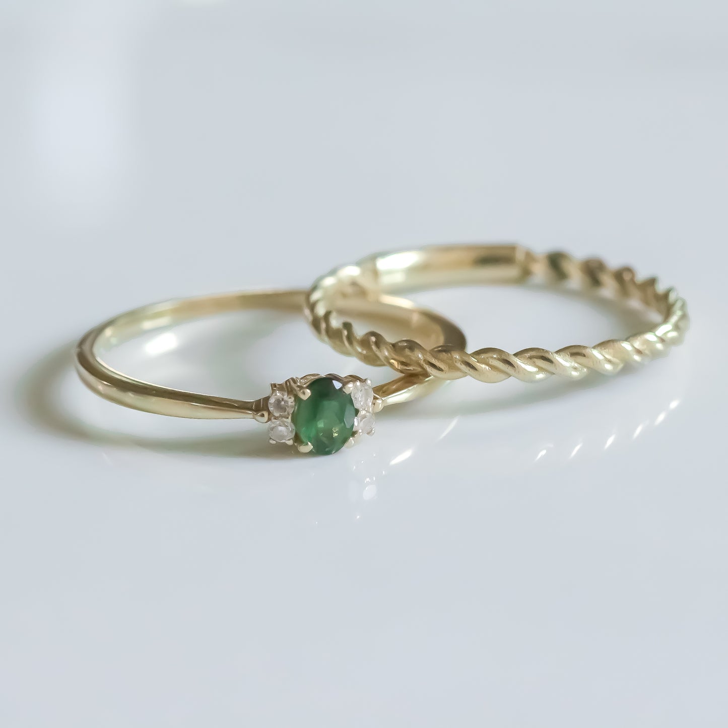 Twist ring 14K gold