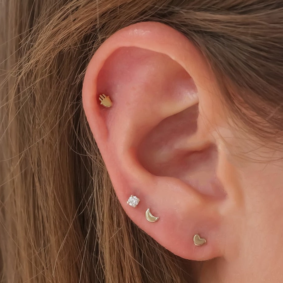 Tiny Diamond stud 14k gold