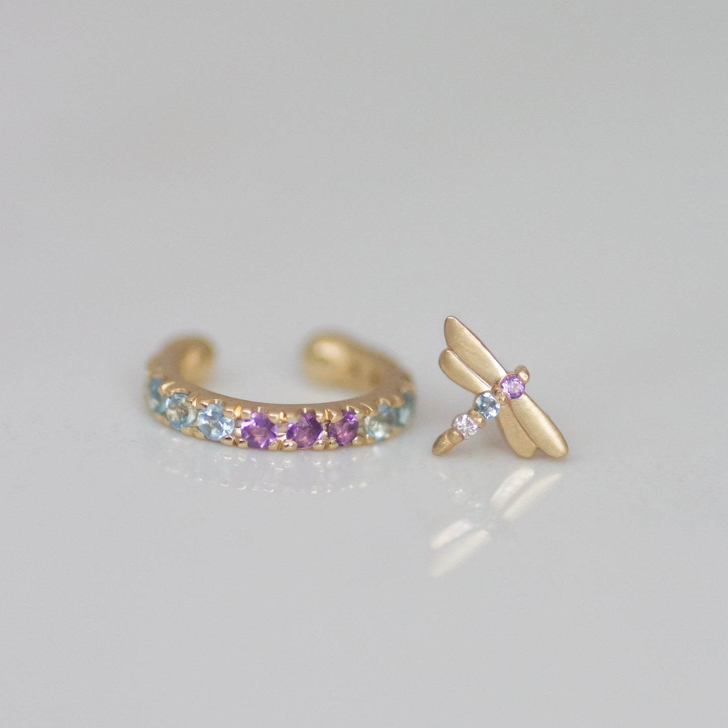 Dragonfly earring stud 14k gold - Amethyst
