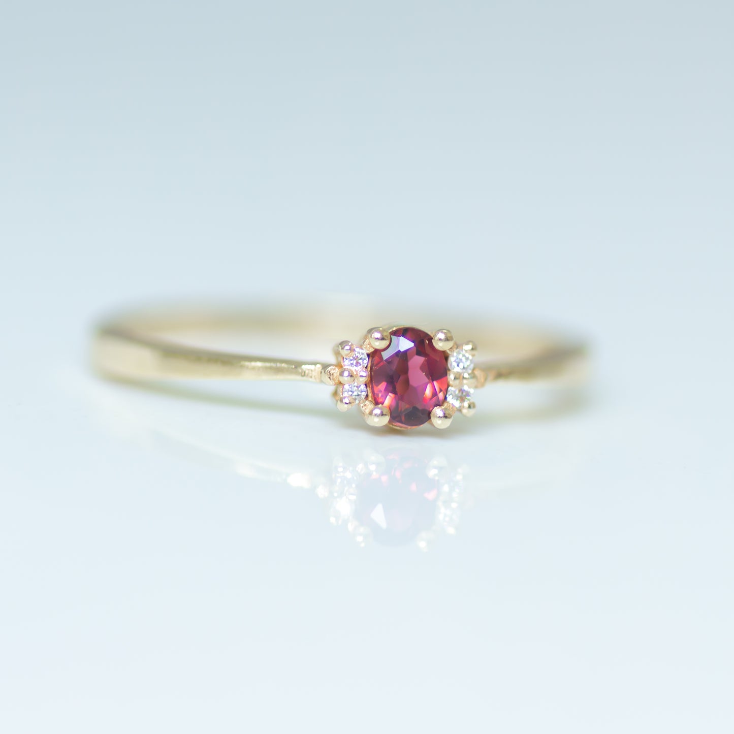 Scarlet Ivy ring 14k gold