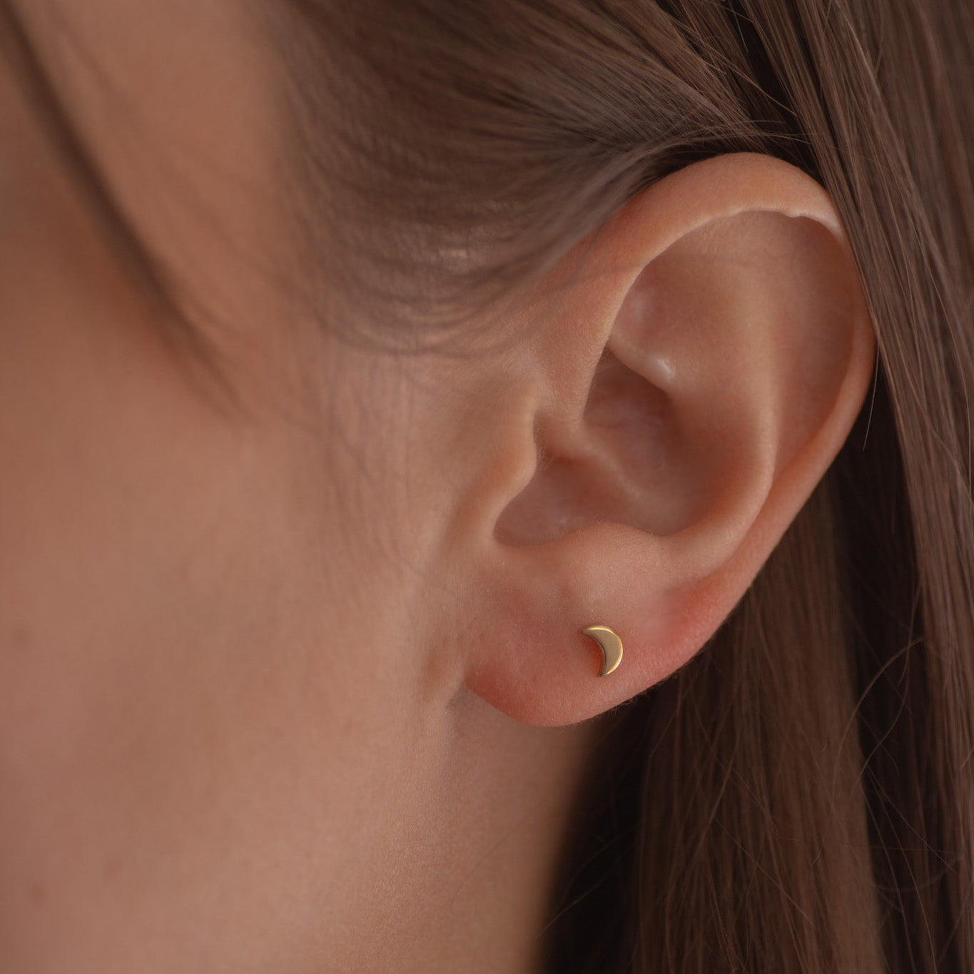 Luna Stud 14k gold