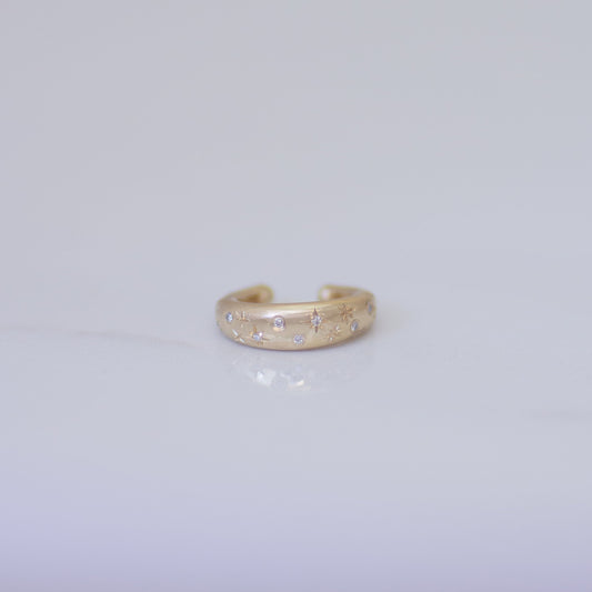 Sea of Stars Ear Cuff in 14K Gold