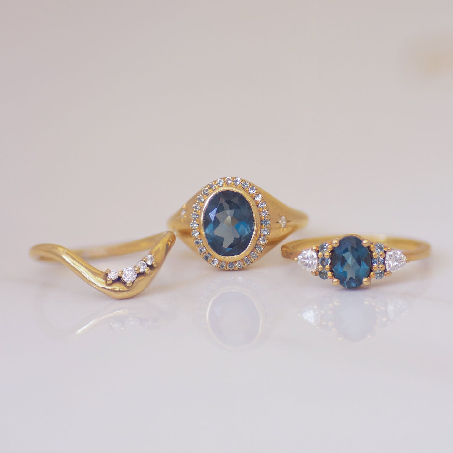 Sea Foam Diamond Ring in 14K Gold